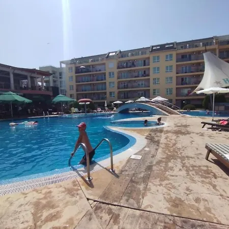 Sunny Penthouse, Pool View, Near Nessebar Apartment Sunny Beach
